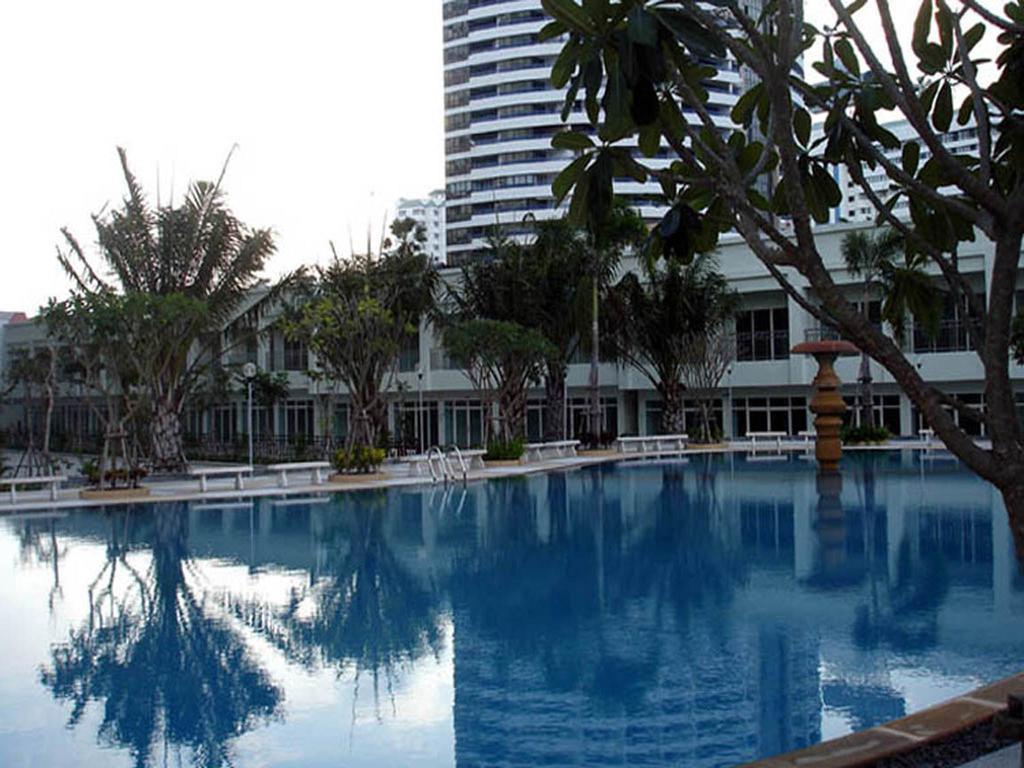 Apartments At View Talay Pattaya Extérieur photo