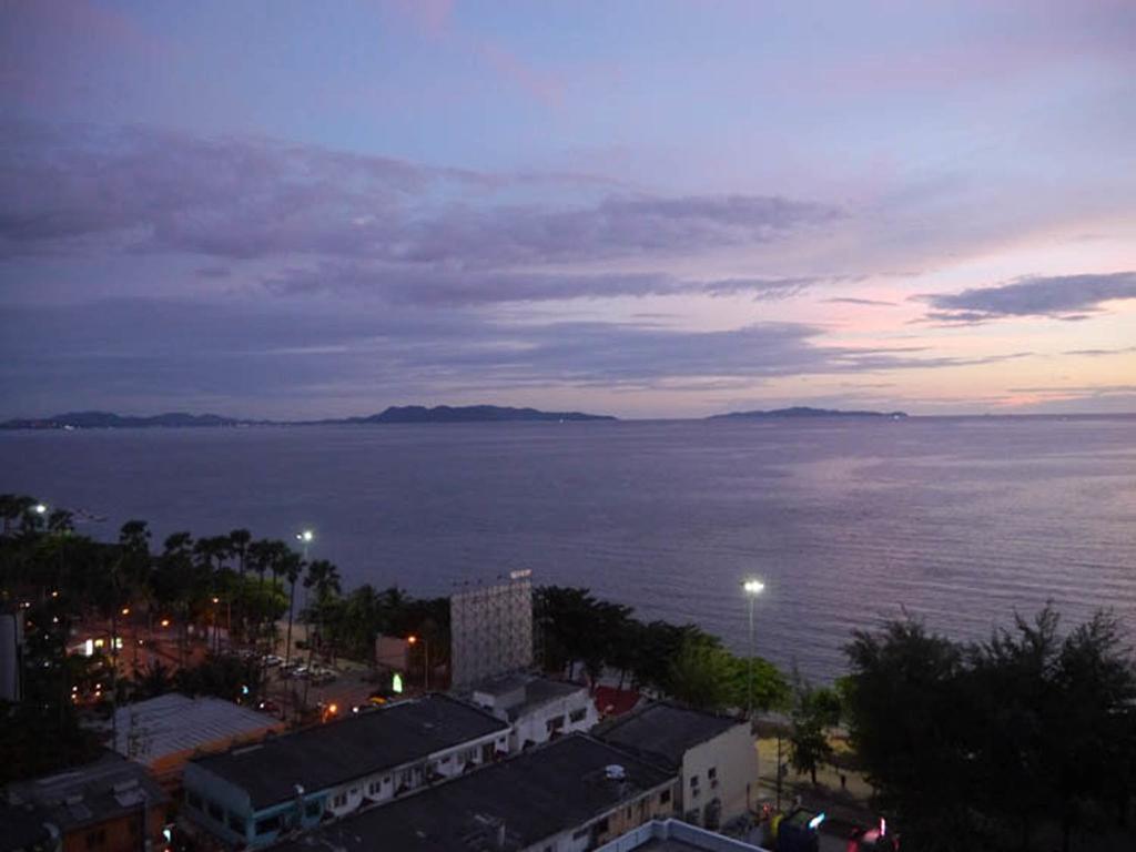 Apartments At View Talay Pattaya Extérieur photo